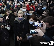 러시아 반정부 시위서 나발니 아내 율리아도 체포