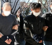 '대림동 남녀 살해' 중국 동포 2명 구속.."도망·증거인멸 염려"