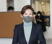 서울시장 공천 신청자 면접 참석하는 나경원 전 의원