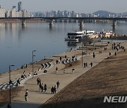 '날씨 좋다' 북적이는 한강공원