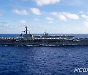 미 태평양 항모전단 남중국해 진입 .. 중국의 대만 상공비행 후