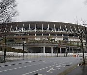 도쿄서도 변이종 확인.. 日, 올림픽 회의론 급속 확산