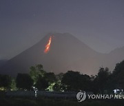 APTOPIX Indonesia Volcano