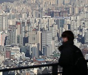 서울 아파트 52%, 9억 넘어..文 정부 출범 후 2배 이상 급증