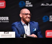 [UFC257] 맥그리거 "포이리에와 리턴 매치, 걸작이 될 것"