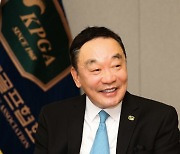 KPGA 구자철 회장, 통산 3승 달성 김시우에게 축전