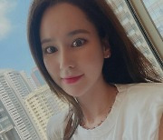 '안정환♥' 이혜원, 의미심장 글 "이렇게 살면 행복할까? 슬퍼"