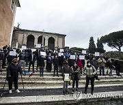 ITALY NOMAD CAMPS RESIDENTS PROTEST