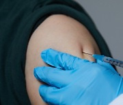 "코로나19 백신 누가 먼저 맞나" 이달 28일 예방접종 계획 공개