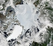 지구온난화로 빙하 녹는 속도 60% 이상 빨라졌다