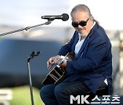 들국화, '한국대중음악상' 공로상 수상 "명반..뒤늦게나마 수여"
