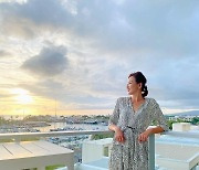 '추성훈♥' 야노시호, 하와이 해변 보이는 대저택에서 여유로운 일상 [SNS★컷]