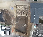 전주 경원동서 조선시대 축조된 전주부성 성벽 발견