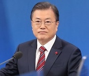 靑 "위기에 강한 한국경제..최상위권 경제성장"
