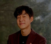 유준상 "조병규, 부자 같은 호흡..잘생겼다는 칭찬 기억에 남는다"(경이로운 소문) [인터뷰 종합]