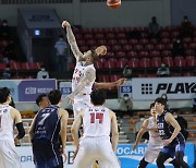 올시즌엔 국가대표 논란..KBL, 코로나19에 또 휘청