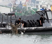 치워도 줄지 않는 해양쓰레기..인천 앞바다서 6천600t 수거