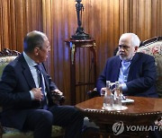 모스크바에서 회담하는 러시아·이란 외교장관