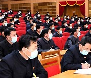 북한, 제8차 당 대회 문헌학습 열풍.."5개년 계획 논의"