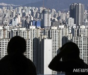 집값 잡는다더니 양극화 '역대급'..비싼 곳 더 비싸졌다