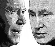 바이든·푸틴, 첫 통화부터 '기싸움'