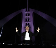 세계적인 DJ 데이비드 게타, 두바이서 특별 라이브 스트리밍 공연 개최