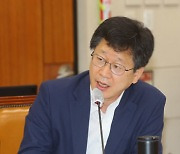 [e법안 프리즘]안호영, 외국인노동자 인권개선 교육 법안 발의