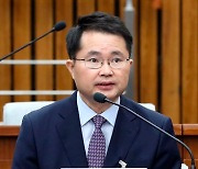 김진욱, 공수처 차장 후보에 '우병우의 방패' 여운국 변호사 제청