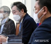 與, 임성근 판사 탄핵소추 추진..초유의 법관 탄핵 가시화