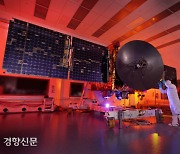'우주신흥국' UAE 탐사선 다음 달 10일 화성 도착.."한국과 협력 이어갈 것"