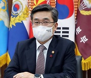 서욱 국방장관 "연합훈련 준비..전작권 전환 성과낼 것"
