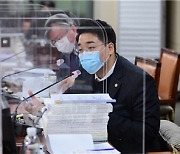 이동현 서울시의원, 코로나 19극복 위한 학교 특별휴업제도 도입 제안