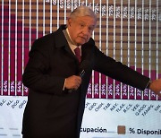 멕시코 코로나 '비상'..대통령·최고부호·추기경까지 투병