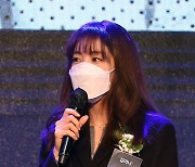 [T포토] 김이나 '매력적인 눈매'
