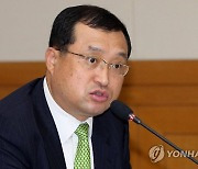 [1보] 김태년 "임성근 판사 탄핵소추 발의 허용"