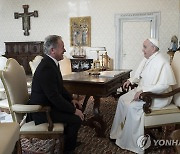 세계식량계획 사무총장 접견하는 프란치스코 교황