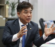 김병욱 "불법공매도 차단시스템 점검중".."불법 판친다" 박용진 겨냥?