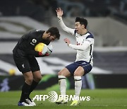 '손흥민·살라 나란히 골 취소' 토트넘, 리버풀에 1-3 패(종합)