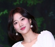 [bnt포토] 에이프릴 나은 '이렇게 예쁘면 반칙'