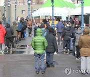 [속보] 코로나19 신규 확진 469명·사망 13명..국내발생 445명