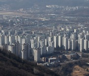 서울 아파트값 다시 들썩..주간 상승률 1년 만에 최고