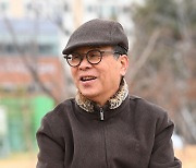 < M 인터뷰-송재익 >"팔순이지만 은퇴 생각 안해.. 손흥민 월드컵 중계 꿈꾼다"