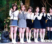 에이프릴,'VR콘서트로 만나요' [사진]