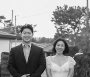'10살 차' 김영희♥윤승열, 신혼여행서 행복한 시간 '선남선녀' [★해시태그]