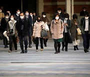 일본, 변이 바이러스 감염자 속출..신규 확진자는 3000명대
