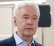 모스크바 시장 "시민 절반 이상 코로나19 앓았다" 발언 파문