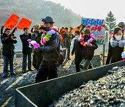 북한, 석탄공업 부문 개선 촉구.."석탄 증산의 선결과업"