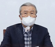 김종인 "대북 원전 의혹 진실 밝혀라"
