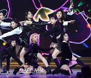 [포토]서울가요대상 트와이스, '모어 앤 모어' 무대