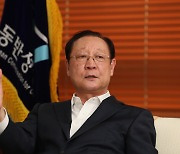 동반성장위원장 "이익 공유제 대신 '이익 나누기'로"